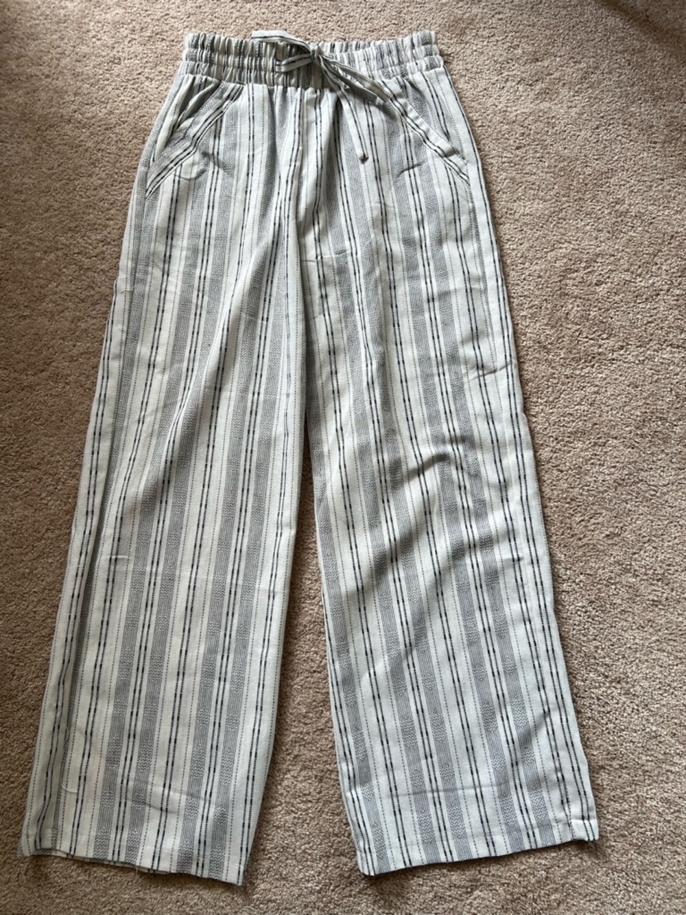 Sienna Sky White & Black Striped Drawstring Pants - Never worn!